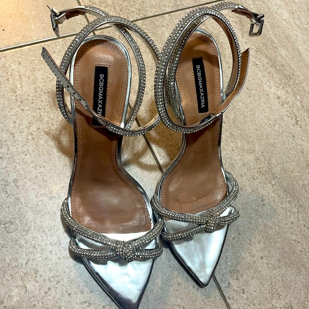 BCBGMAXAZRIA Della Sandal Shoes.